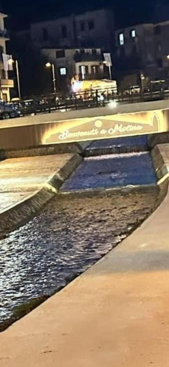 Casa Vacanza La Fontana Vietri Eksteriør billede